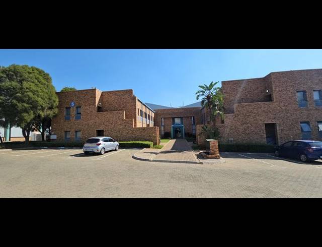 INDUSTRIAL PROPERTY TO RENT IN RANDJESPARK